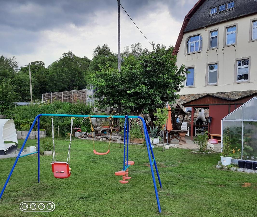 Ferienwohnung Erz-Hostel Thermalbad Wiesenbad Kültér fotó
